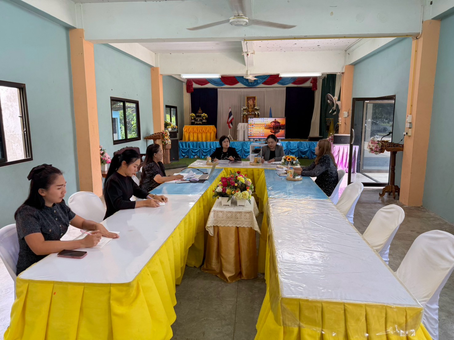 โรงเรียนบ้านห้วยตูม
